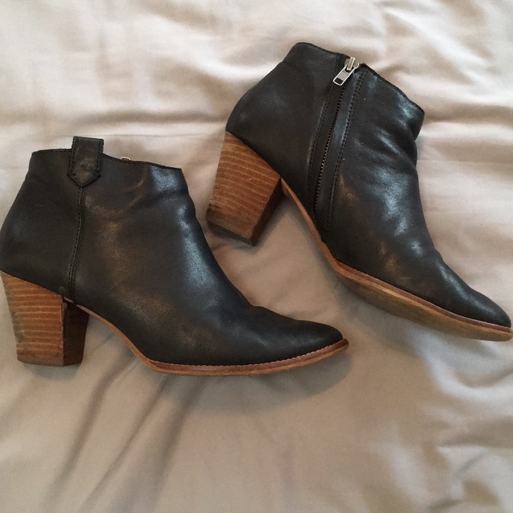 Black Ankle Booties - Madewell